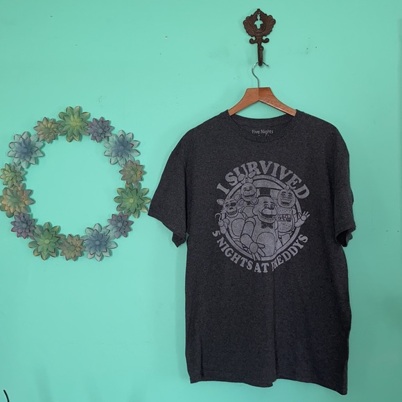 5 nights at Freddy’s t-shirt Sz. L unisex - Picture 1 of 4